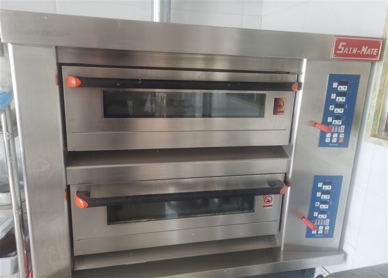 蛋糕店设备转让