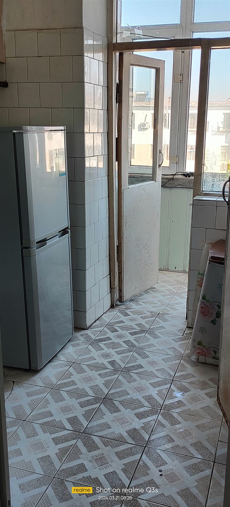 铁南永安四区六楼出租