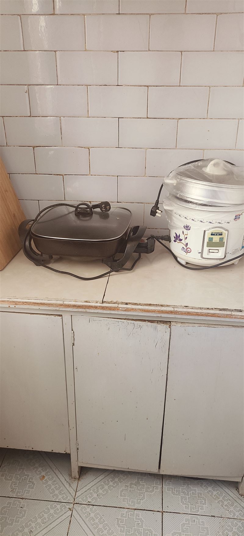 低价处理折叠单人床饮水机床垫显示器